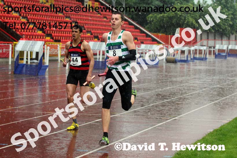 Battle for 2nd place between WGEL and HHH in the 4 x 400 metres relay in the worst conditions of the day during the British National League, Division 1, Gateshead. Photo: David T. Hewitson/Sports for All Pics